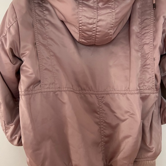 American Eagle Fluffy Winter Jacket - Picture 4 of 5